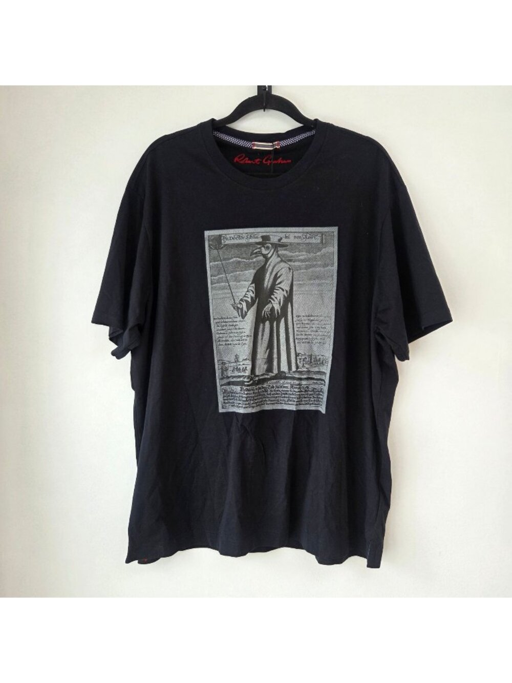 NWT Robert Graham Graphic T-Shirt Black Tee "The Plaque Doc" Men's 2XL